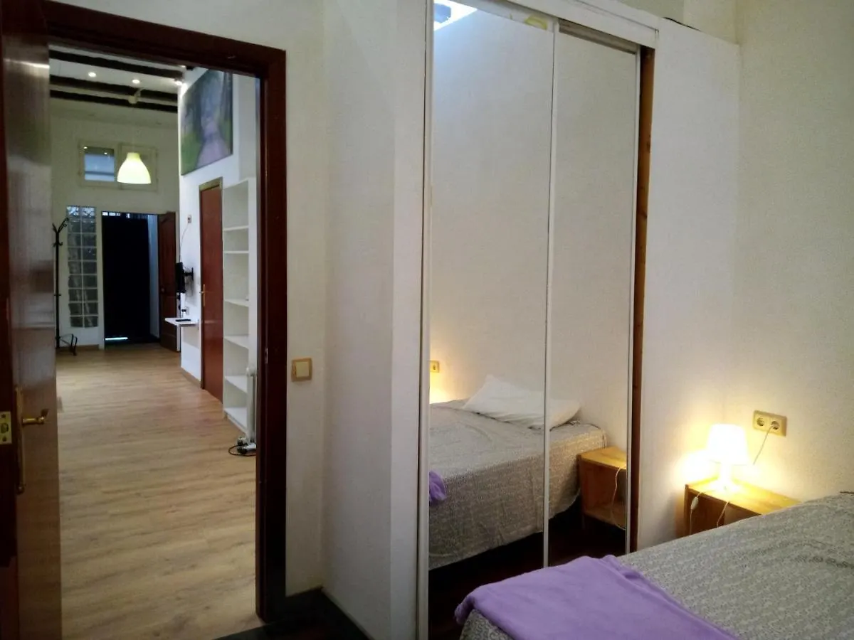 027 Caterina Look Derecha Apartman Barcelona